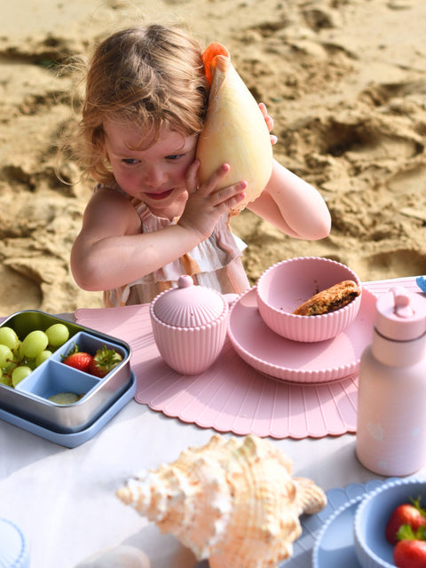 Seashell Silicone Plate With Suction - Pink