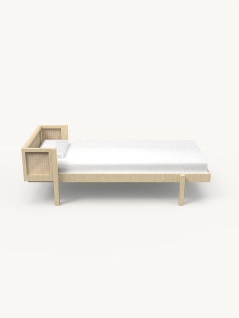 Bruco - Rattan Junior Bed